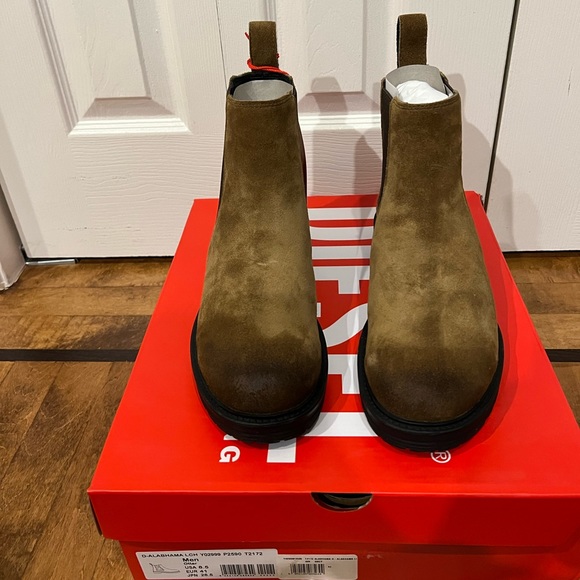 NWB Diesel Chelsea boot tan sz 8.5 - Picture 3 of 7